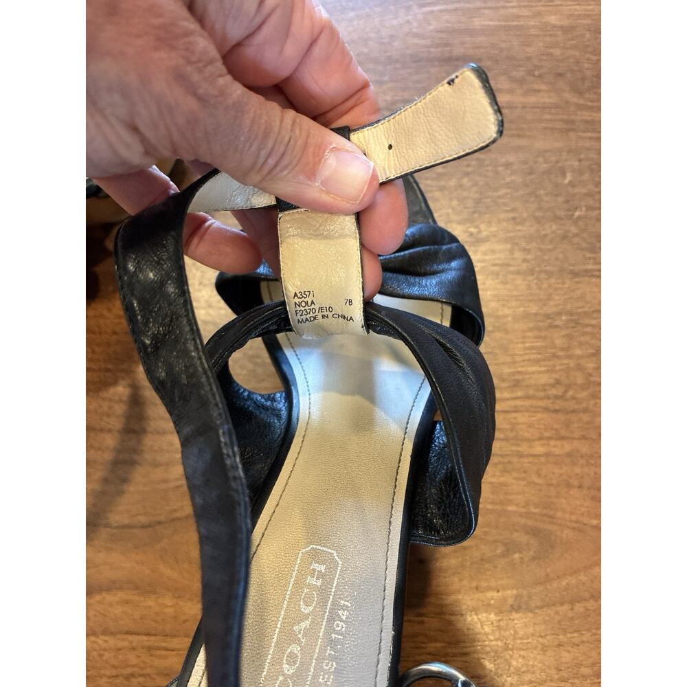 COACH black leather T-strap platform wedges Shoes 7 - Very Comfortable - Picture 9 of 9